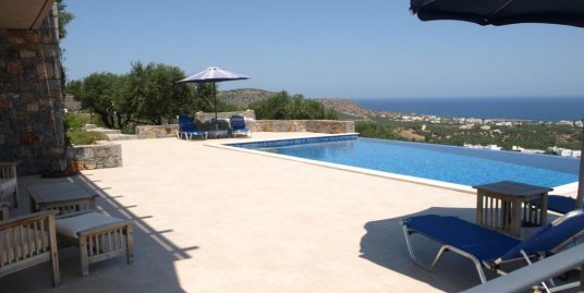 Spacious Modern Villa. Pool. Sea Views