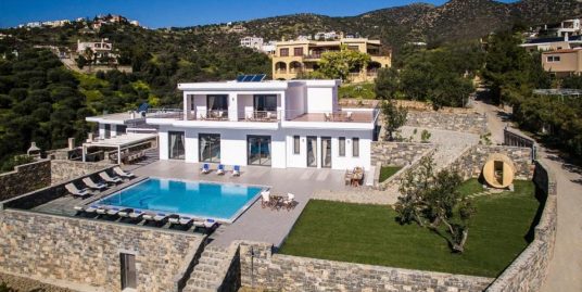5 Bedroom Luxury Villa Close To Agios Nikolaos Resort Town