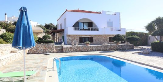 House with Separate Guest Apartment & Shared Pool for Sale in Plaka Apokoronas