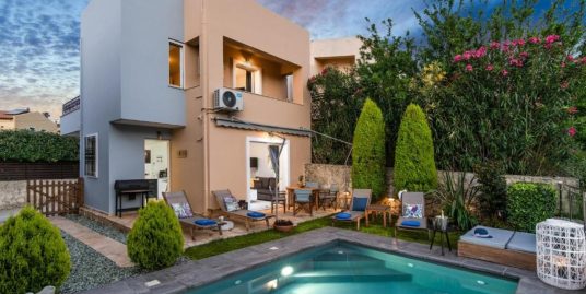 2Bed 2Bath Villa with Pool for Sale in Mouri near Kourna Lake Chania