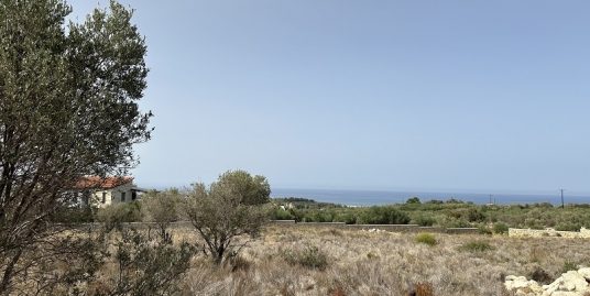 Plot in Asteri with sea views