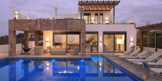 4 Bed Villa FOR SALE in Skaleta Rethymno