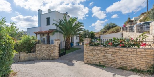 Villa with panoramic sea views