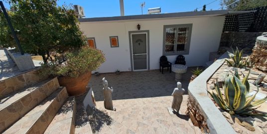 Detached Bungalow with Studio