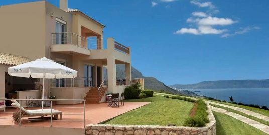 Villa with Outstanding Panoramic Sea Views