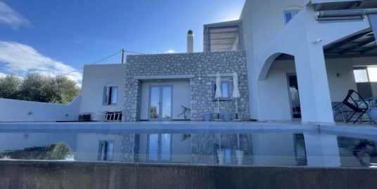 Modern Villa with Pool