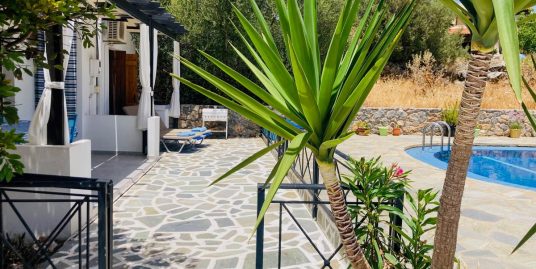 Bungalow with a Shared Pool for Sale in Village of Drapanos