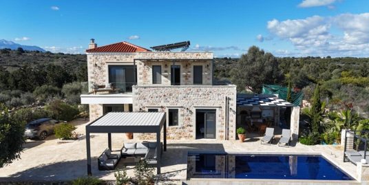 Luxury Stone Villa with Panoramic Views for Sale in Palailoni