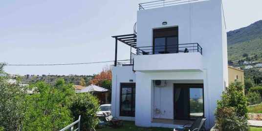 2 bedroom, 1 bathroom modern villa