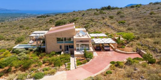 Luxury Villa with Amazing Gorgeous Views for Sale in Agious Pantes