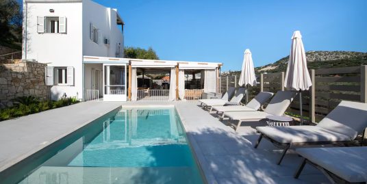 2 Bed 2 Bath Villa with Heated Pool